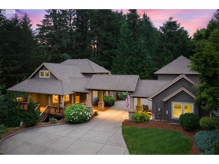 Property Photo: 3636 Summit Pointe Ct OR 97116