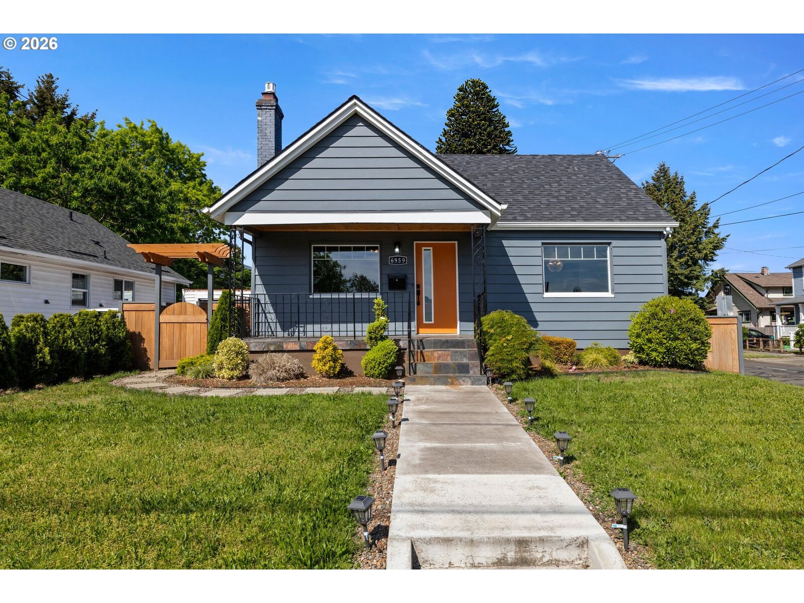 Property Photo: 6959 N Denver Ave OR 97217