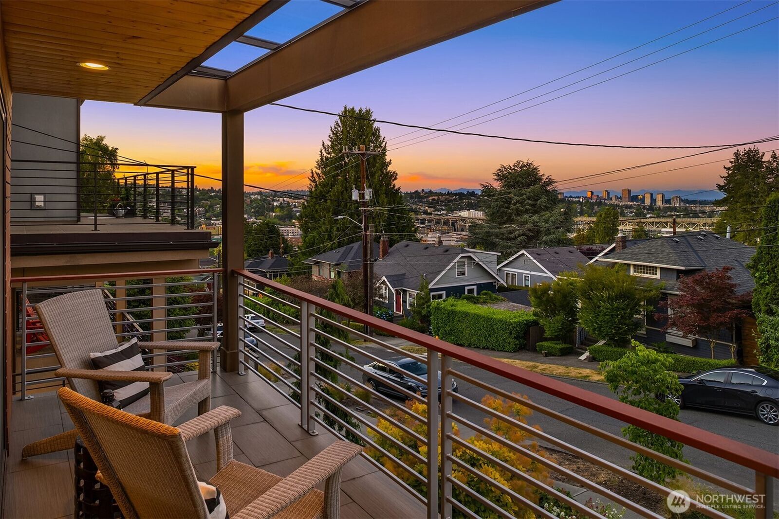 Property Photo: 2619 Warren Avenue N WA 98109