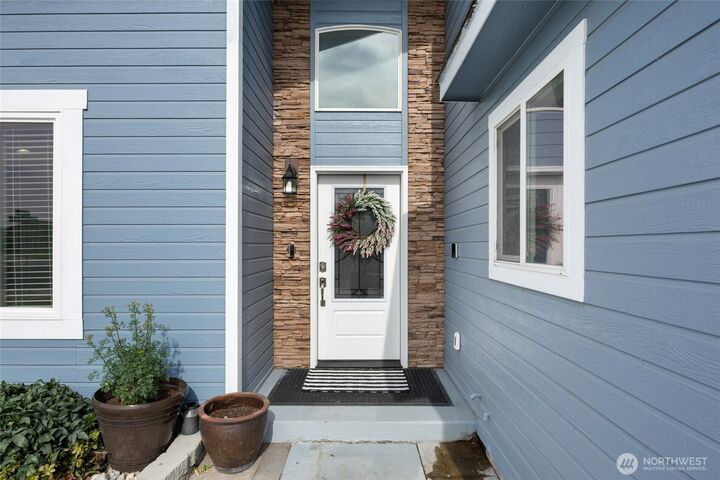 Property Photo: 1897 Palo Verde WA 98837