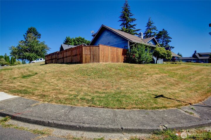 Property Photo: 6154 Mercury Place WA 98248
