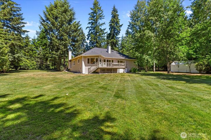 Property Photo: 23915 NE 80th Street WA 98053