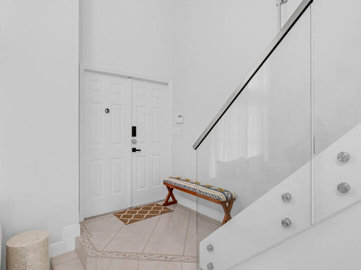 Property Photo: 101 Gables Boulevard FL 33326