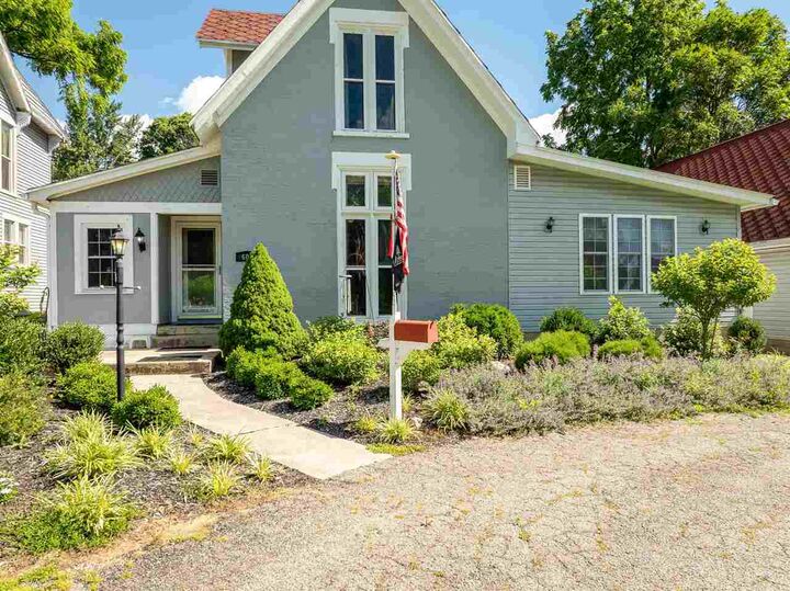 Property Photo:  602 SW A Street  IN 47374 