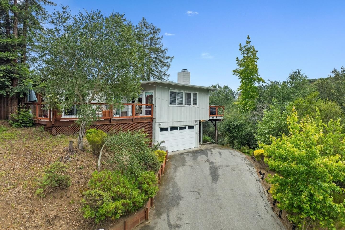 Property Photo:  29 Kendall Lane  CA 95066 