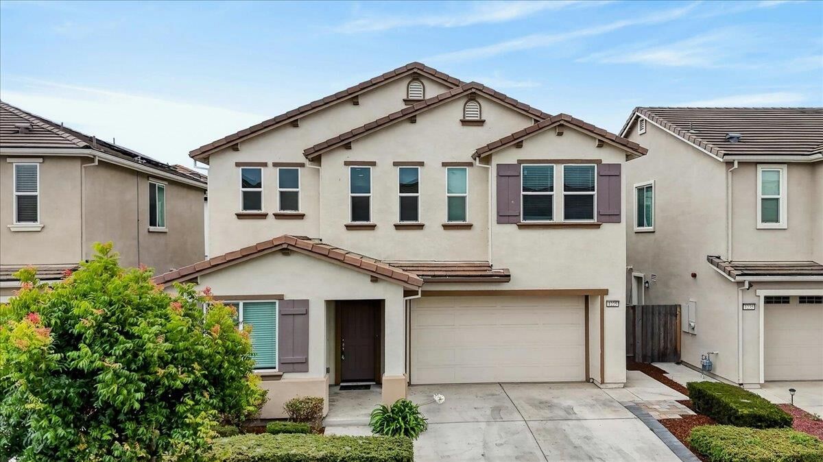 Property Photo:  1225 Rosales Lane  CA 95023 