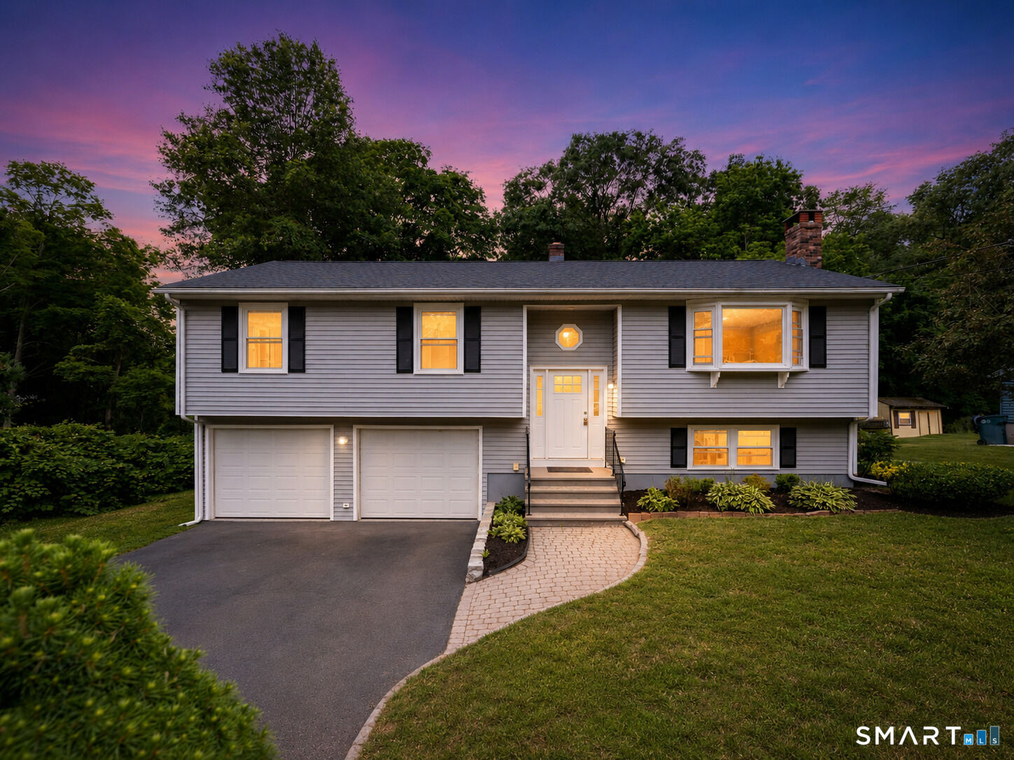 Property Photo:  185 Tanglewood Drive  CT 06518 