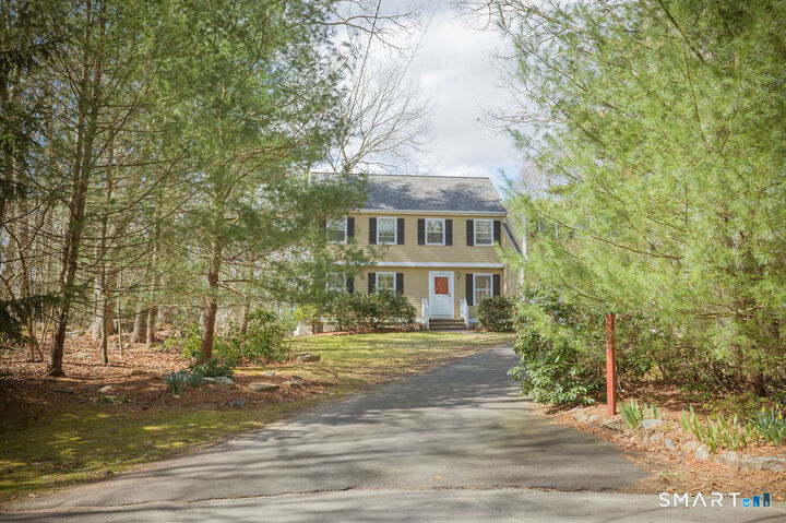 Property Photo:  100 White Birch Drive  CT 06437 