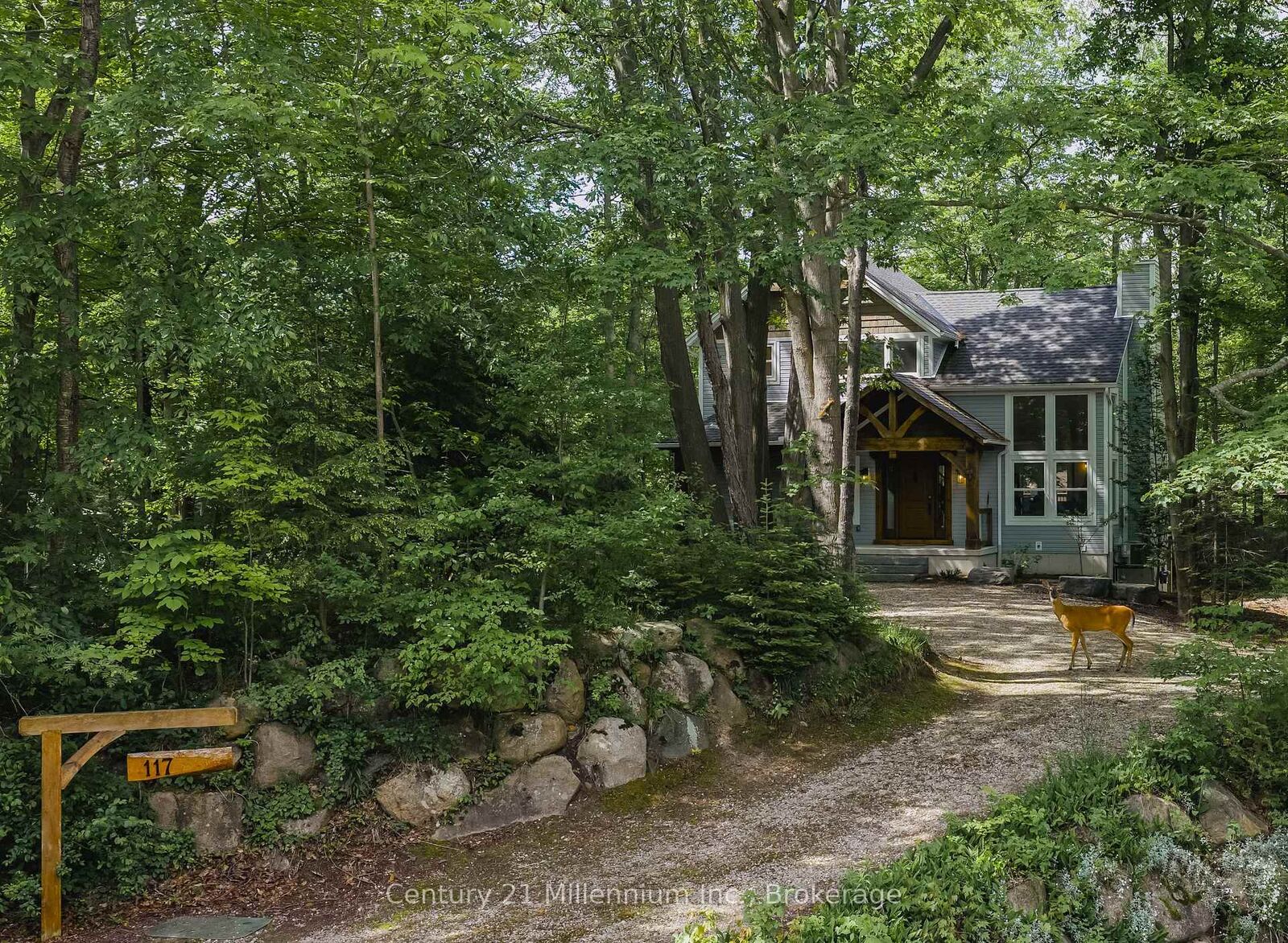 Property Photo:  117 Hemlock Street  ON N0G 2R0 