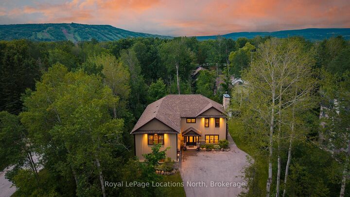 4 Woodview Drive — photo 1