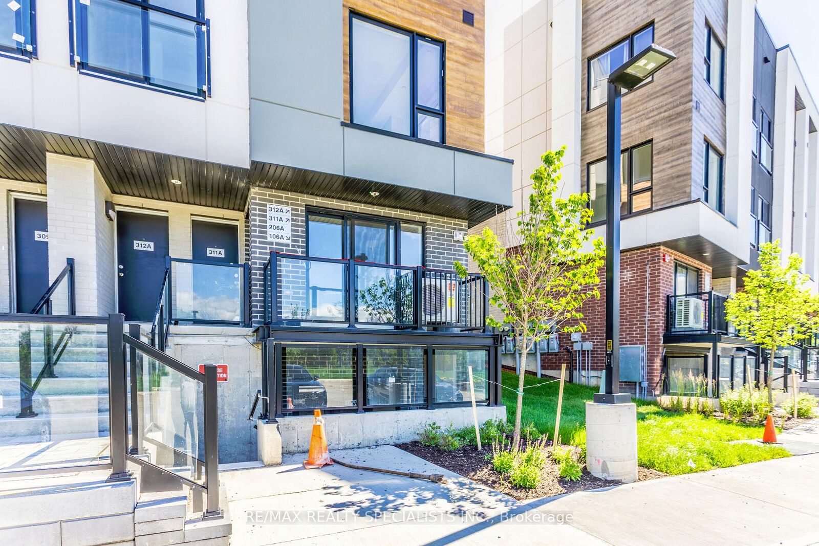 Property Photo: 16 Melbourne Avenue 106A ON L2P 0G5
