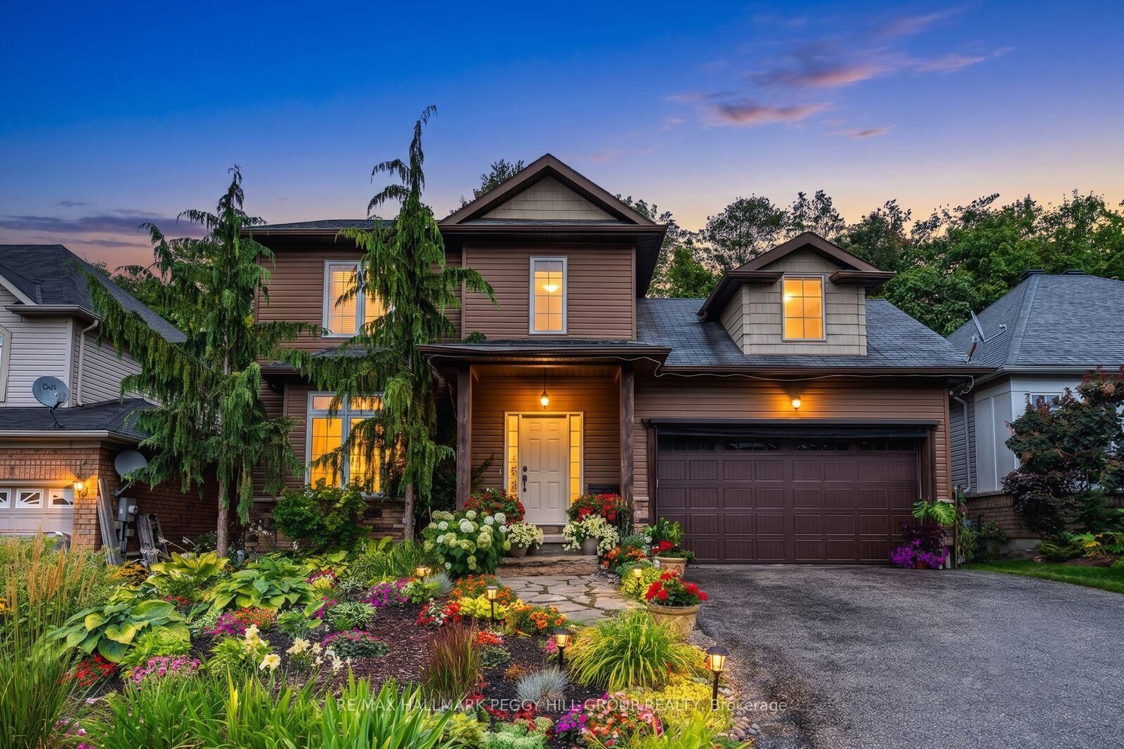 Property Photo: 11 Oakmont Avenue ON L0L 2L0