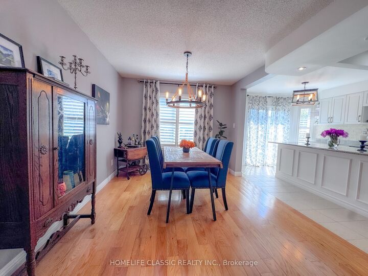 67 Andona Crescent — photo 1