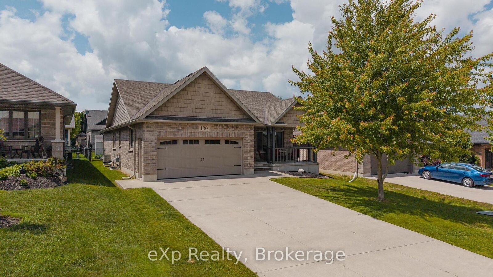 Property Photo:  180 Ruby's Crescent  ON N0G 2L2 