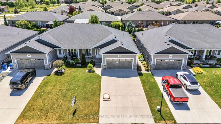 Property Photo: 212 Summerset Place ON N7L 0G4