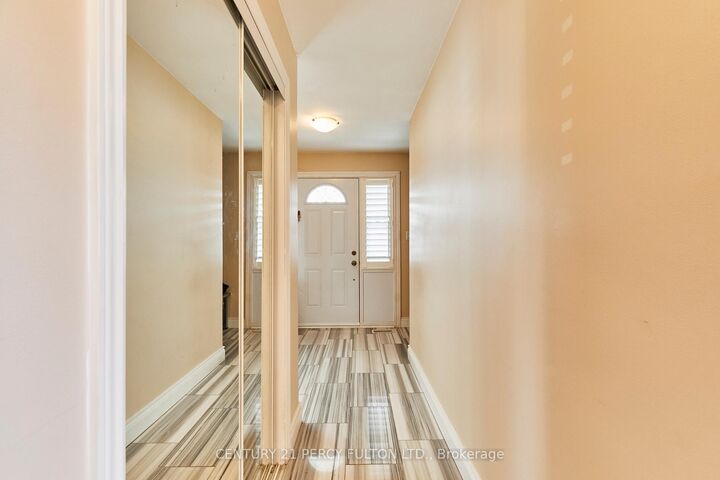 Property Photo:  1349 Somerville Street N  ON L1G 4L3 