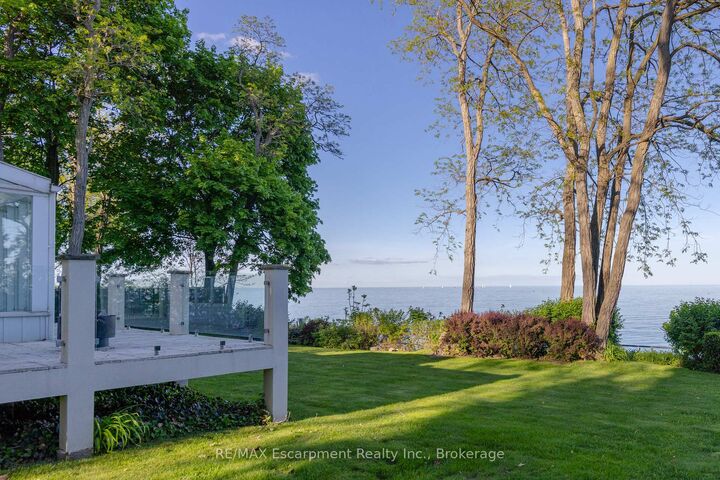 Property Photo: 3346 Lakeshore Road W ON L6L 6S6