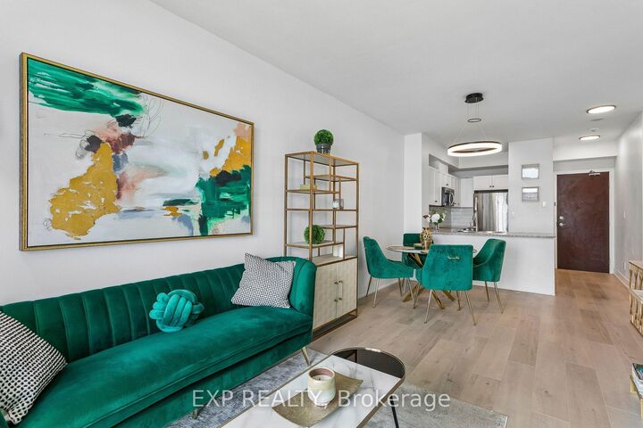 Property Photo: 1359 Rathburn Road E 1406 ON L4W 5P7
