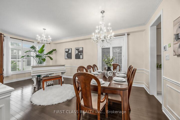 Property Photo: 51 Gillings Street ON L6C 0G3