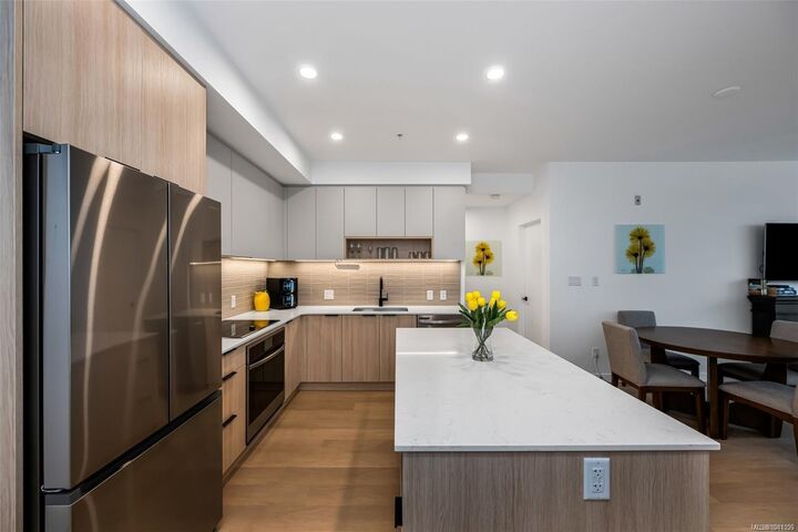 Property Photo: 3564A Ryder Hesjedal Way #411 BC V9C 0V3