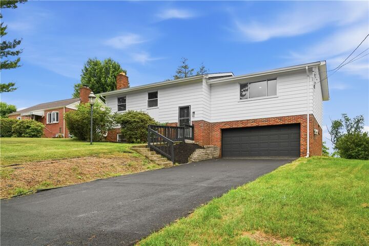 Property Photo:  792 Beechland St  PA 15120 