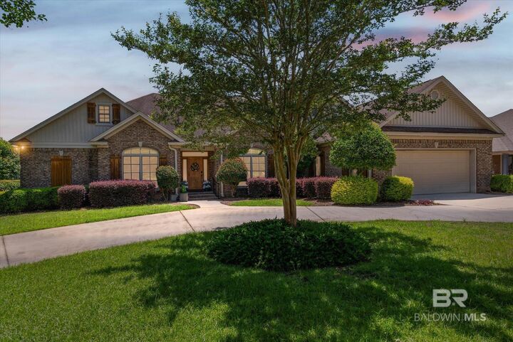 Property Photo: 18985 Quail Creek Drive AL 36532