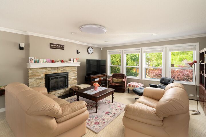 Property Photo: 1722 145A Street BC V4A 5T9