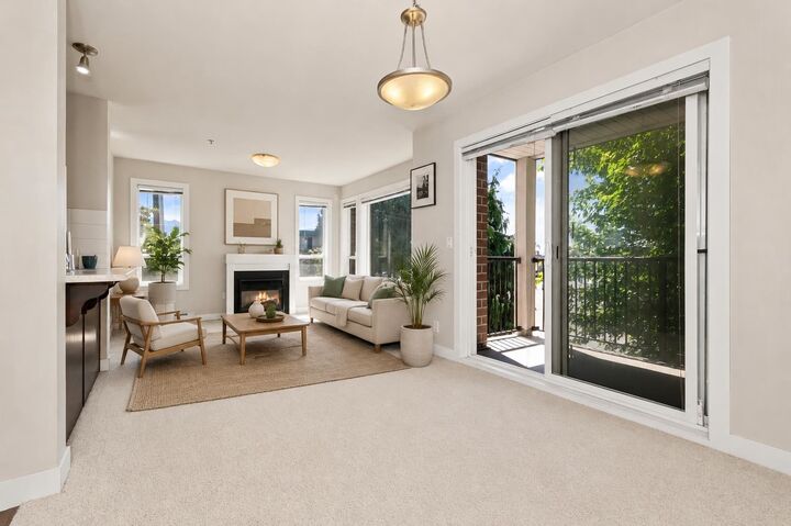 9422 Victor Street 206 — photo 1