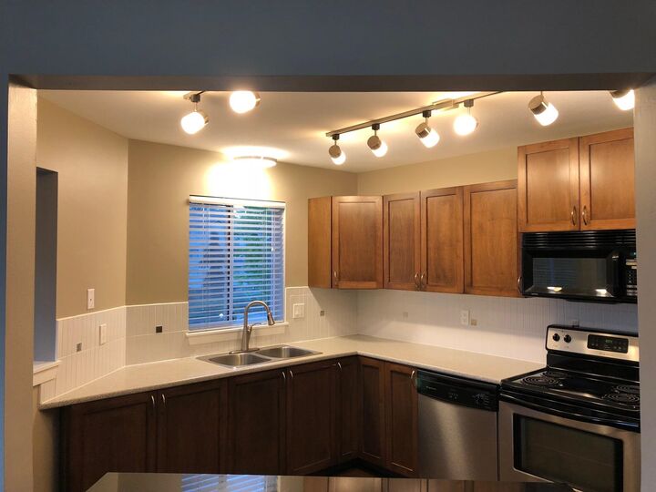 Property Photo: 32725 George Ferguson Way 204 BC V2T 5M5