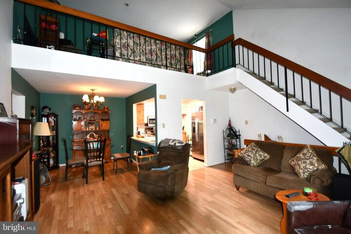 Property Photo:  781 E Parker Street  PA 19047 