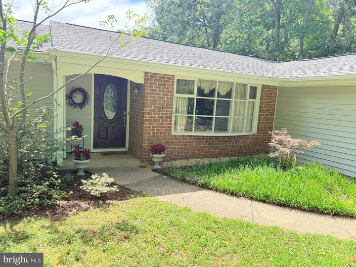 Property Photo:  8 Pond Circle  VA 22407 