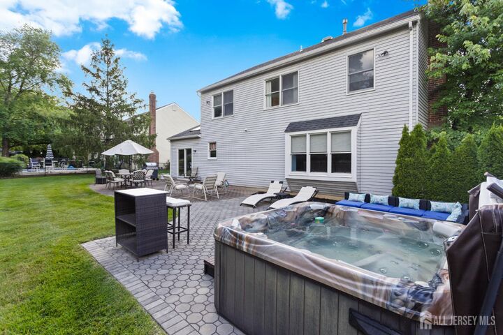 Property Photo:  21 Drexel Hill Drive  NJ 08824 