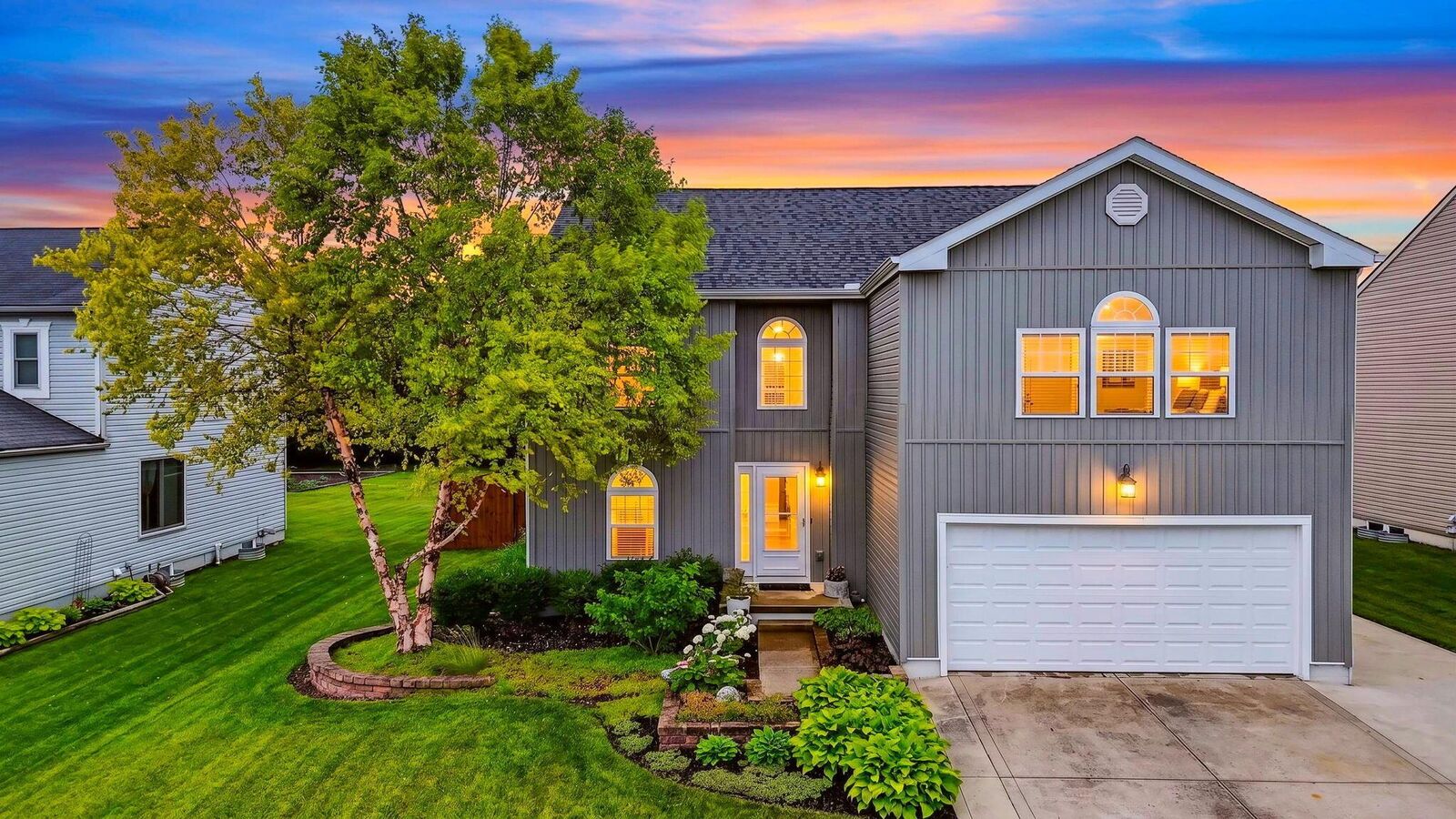 Property Photo:  237 Cavanaugh Drive  OH 43116 
