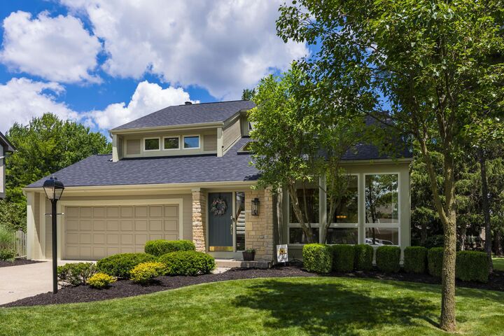 Property Photo:  4160 Bowmansroot Court  OH 43026 