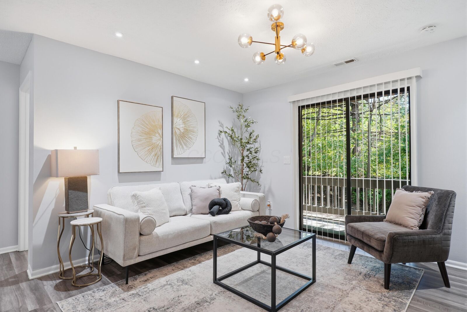 Property Photo:  5334 Darlington E Road  OH 43220 