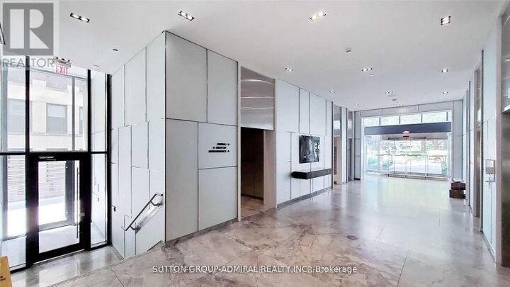 Property Photo: 57 St Joseph Street 210 ON M5S 0C5