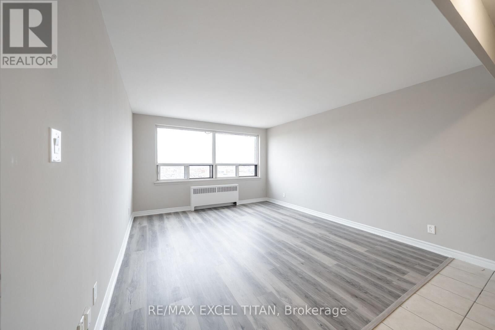 Property Photo:  468 Ottawa Street 630D  ON L8H 4A6 