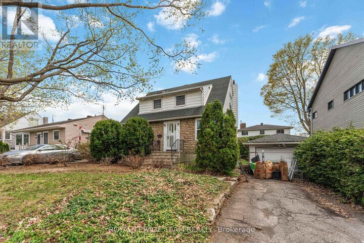 Property Photo:  1272 Livingstone Avenue  ON K1H 7P8 