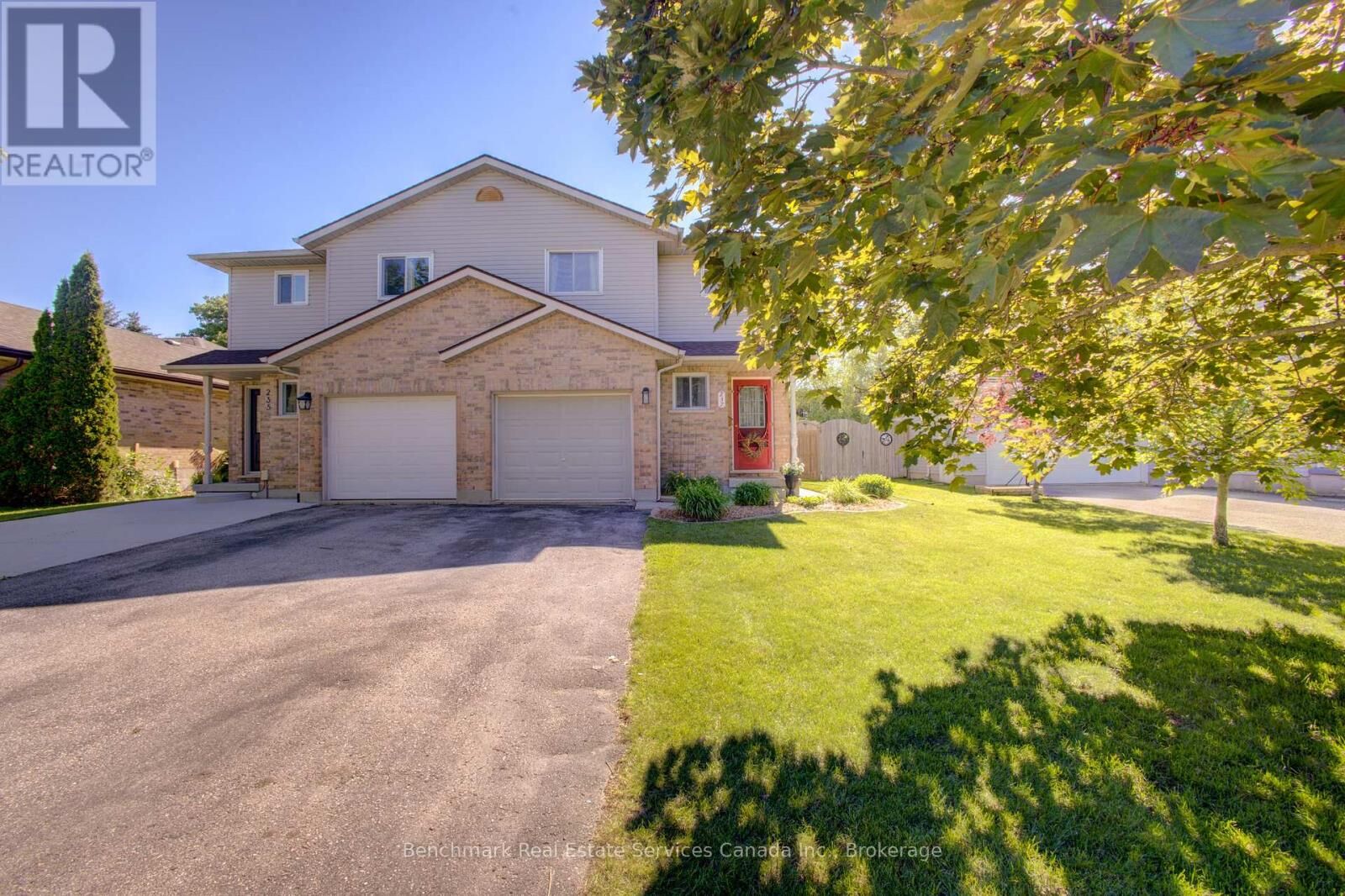 Property Photo:  237 Huron Street South  ON N4X 1A7 