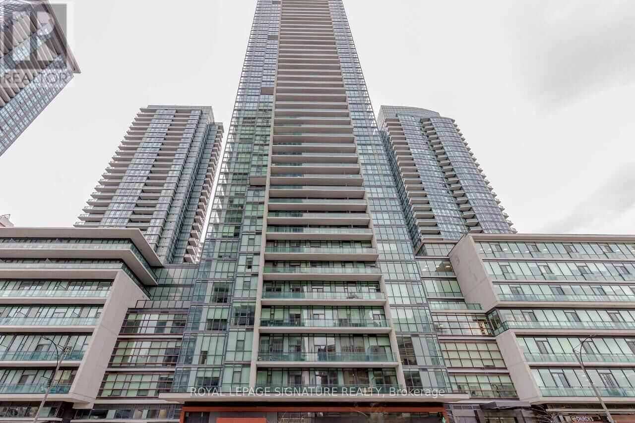 Property Photo:  4070 Confederation Parkway 2109  ON L5B 0E9 