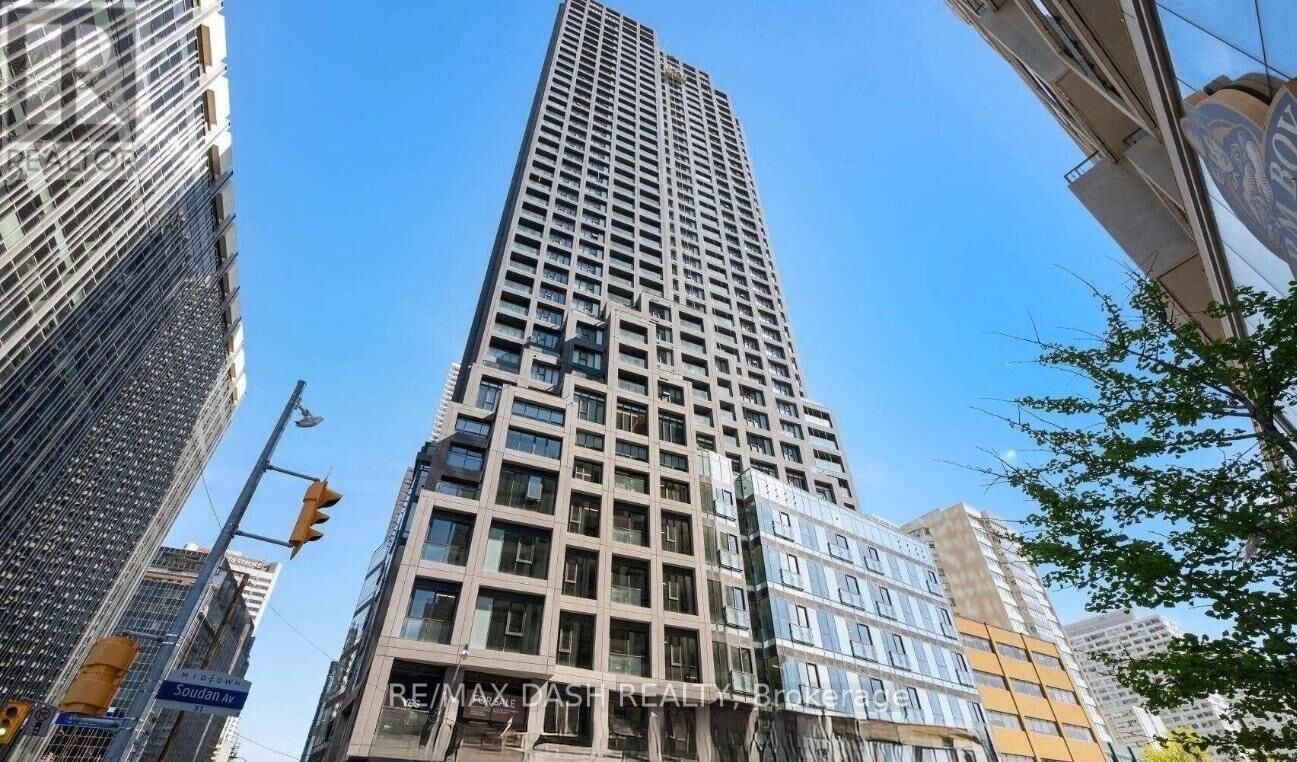 Property Photo: 20 Soudan Avenue 901 ON M4S 1V5