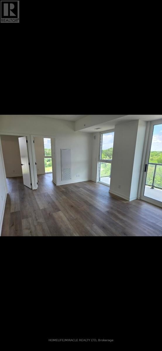 Property Photo: 33 Erie Avenue 808 ON N3S 0K7