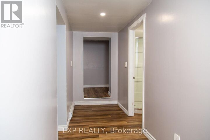 Property Photo:  104 South Street East Lower  ON N5H 1P8 
