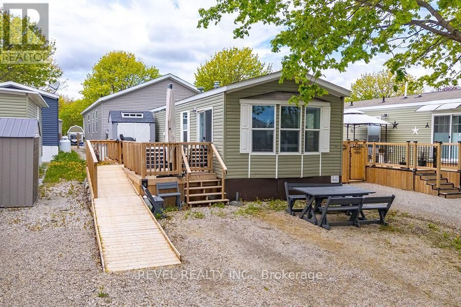 Property Photo:  99 Fourth Concession Road 614  ON N0E 1A0 