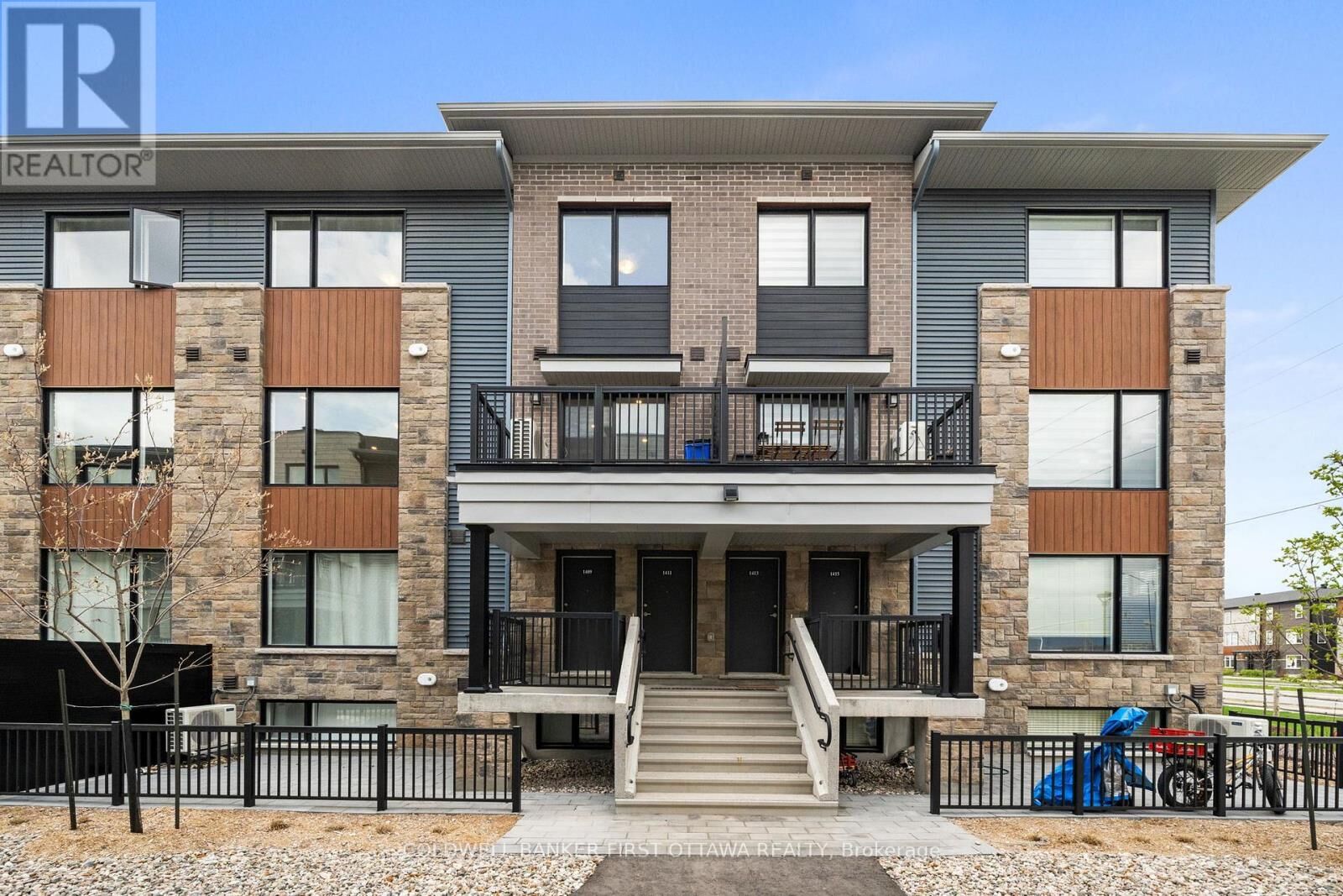Property Photo:  1411 Creekway Private  ON K2T 0T1 