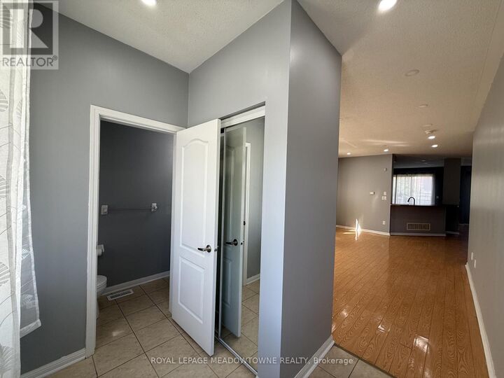 Property Photo:  45 Bleasdale Avenue  ON L7A 0P6 