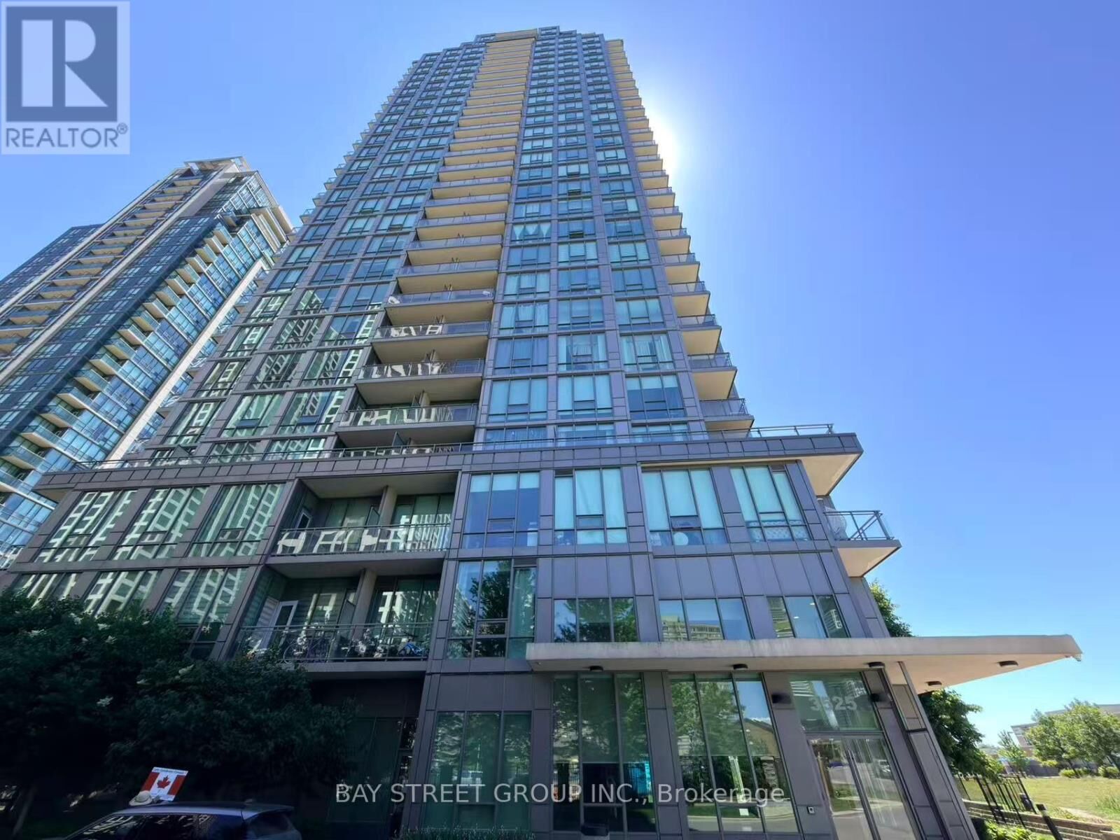 Property Photo: 3525 Kariya Drive 3009 ON L5B 0C2