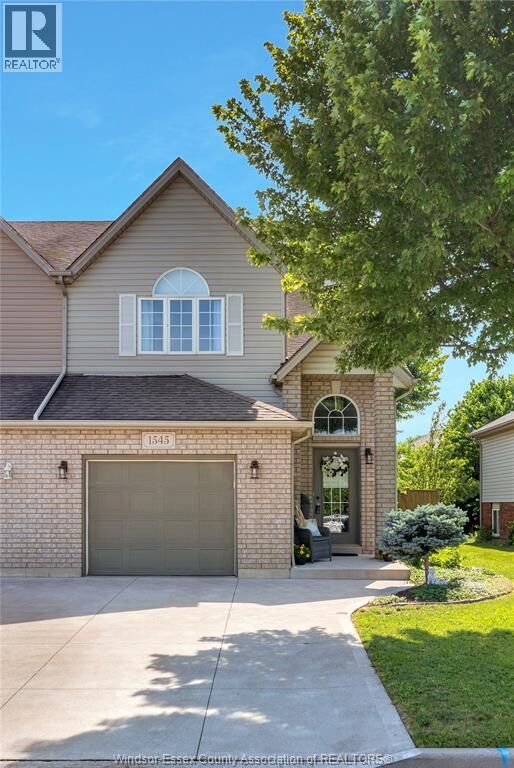 Property Photo:  1545 Vollans Street  ON N9H 2M9 