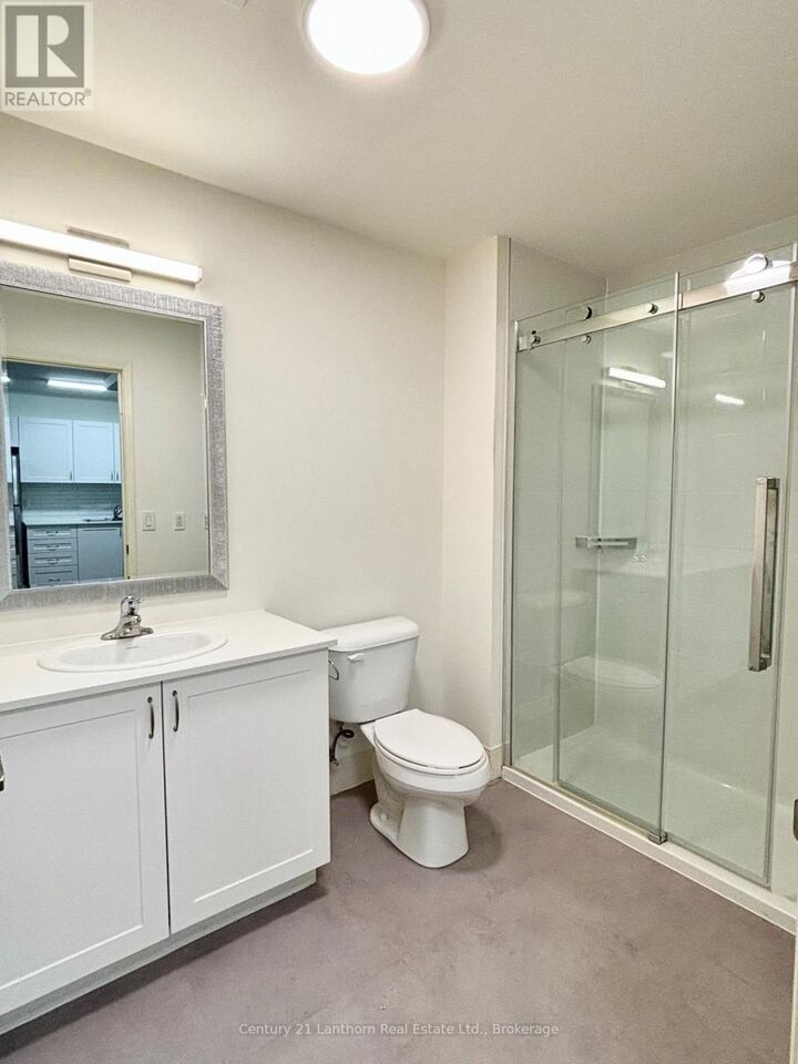 Property Photo:  135 Station Street 517  ON K8N 2S9 