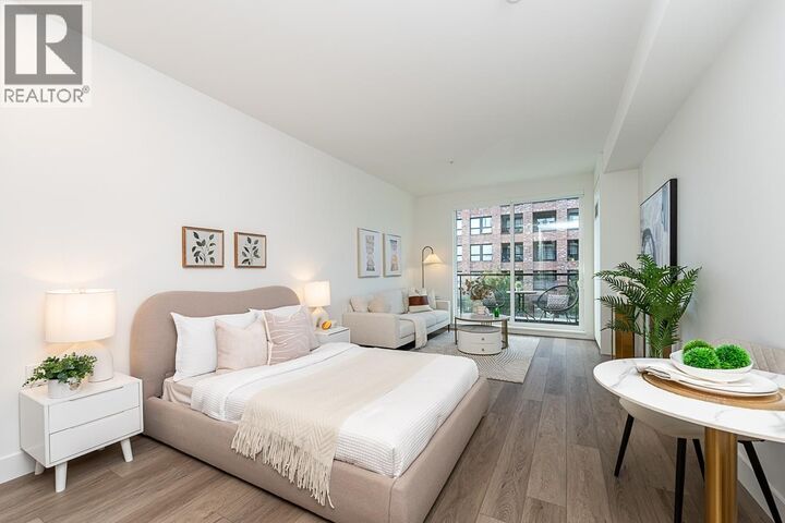 Property Photo:  422 Lakewood Drive 203  BC V5L 4L7 